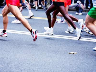 A low fat diet worsens cardiovascular risk factors in male and female runners